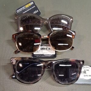 NWT 3 Pair Of Womens Foster Grant Sunglasses